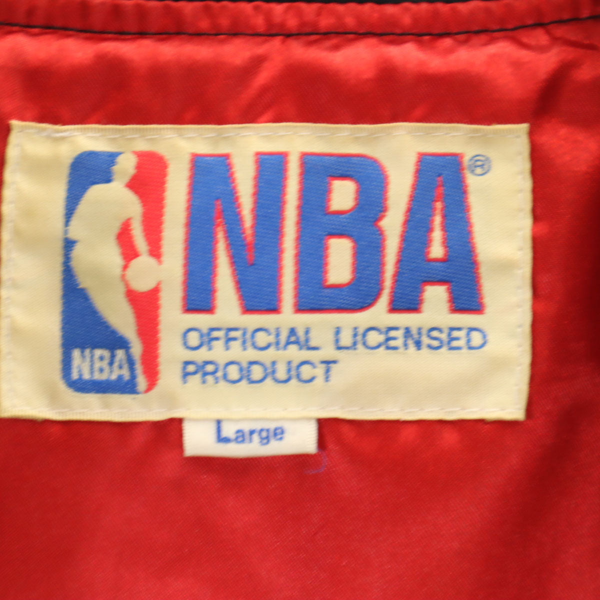 NBA エヌビーエー シカゴ・ブルズ キルティングコート L ブラック CHICAGO BULLS メンズ