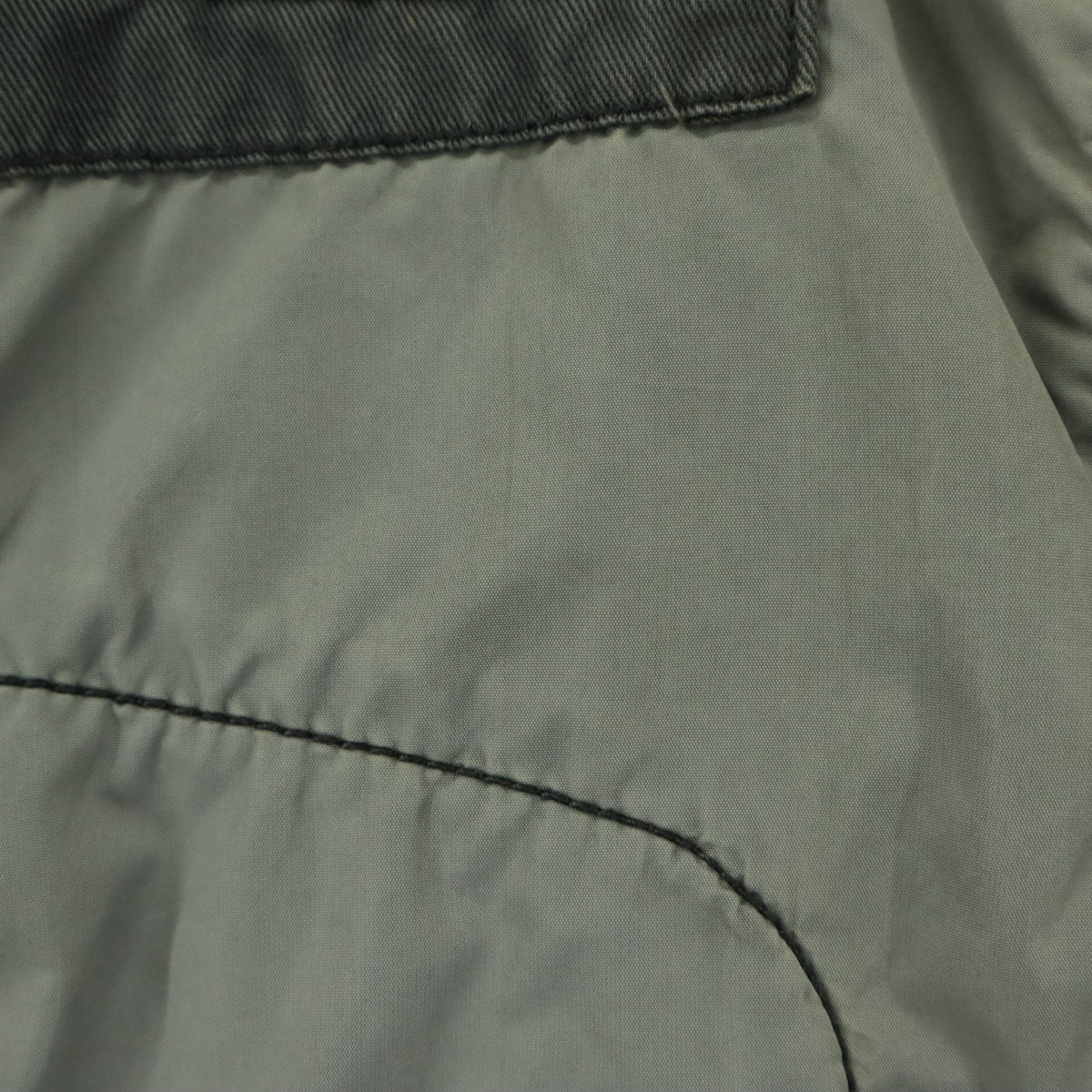 AVIREX アヴィレックス ツートンカラー 長袖 ジャケット L ブラック系 ナイロン切替 メンズ