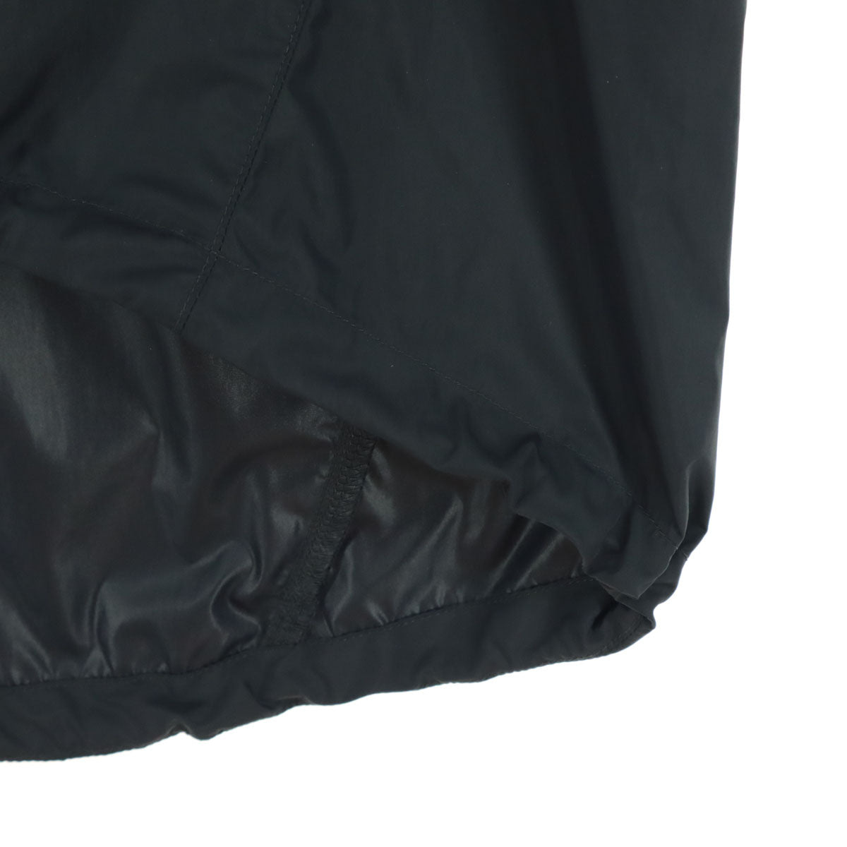 美品 mont-bell モンベル 長袖 ナイロンジャケット M ブラック 背面メッシュ メンズ