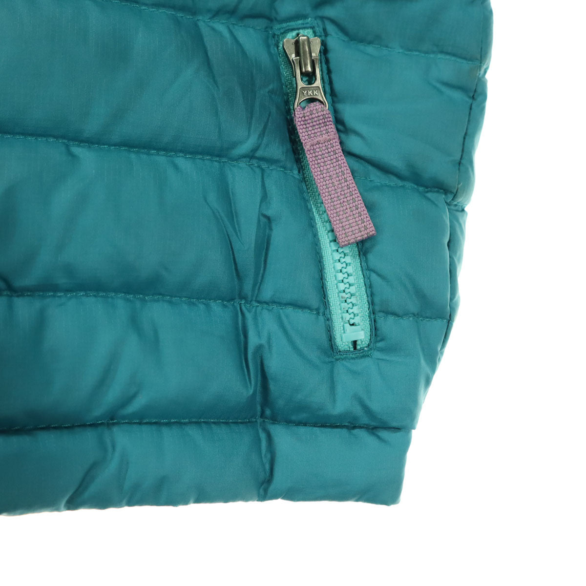 patagonia パタゴニア リバーシブル 総柄 ワンポイントロゴ 長袖 ダウンジャケット グリーン系 品番61371 キッズ