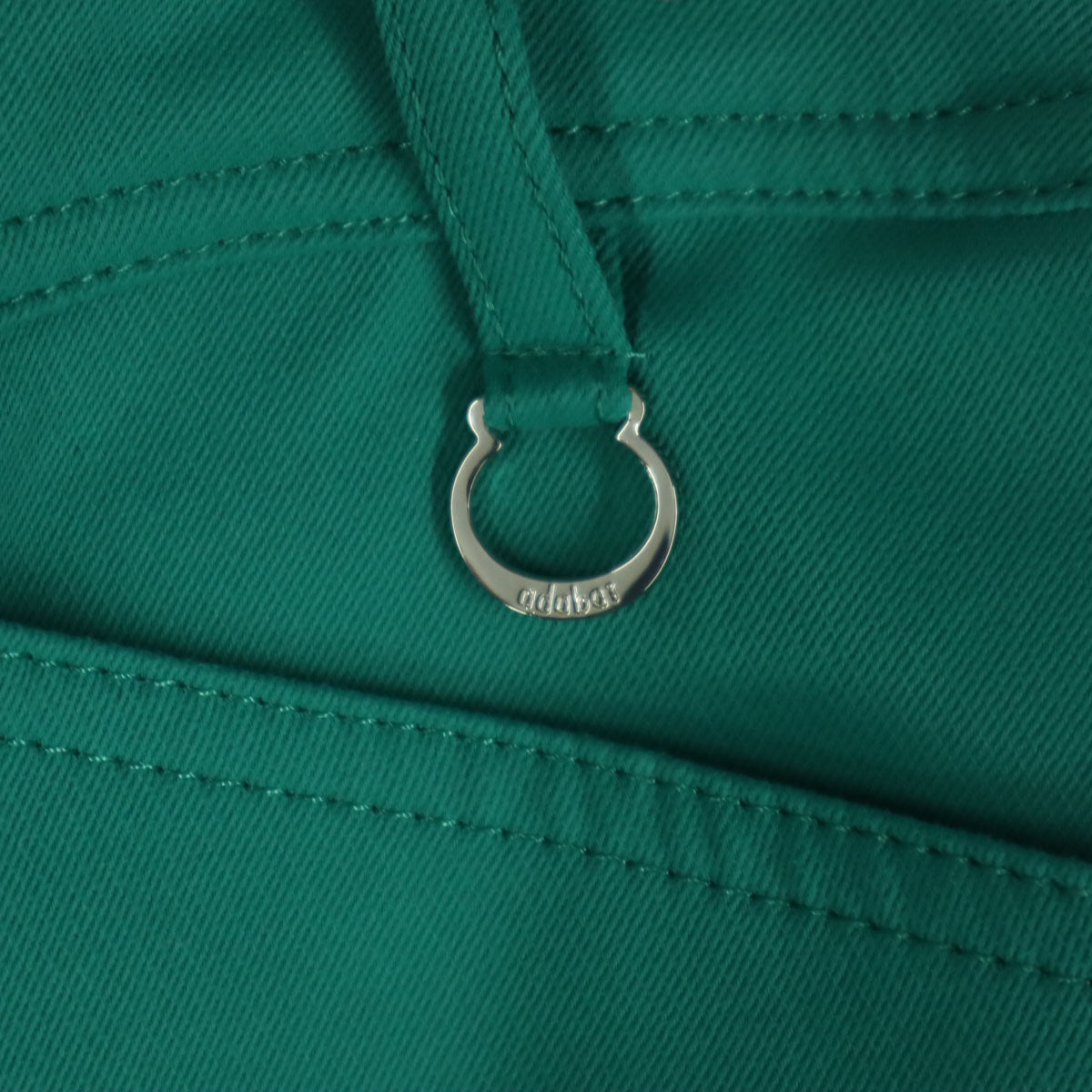 未使用 adabat アダバット ストレッチパンツ 42 グリーン レディース