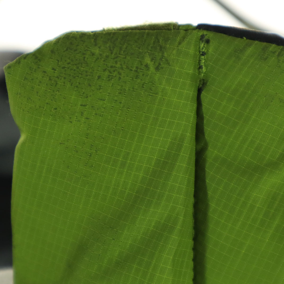 MILLET ミレー リバーシブル ワンポイントロゴ 長袖 ダウンジャケット M グリーン系 メンズ