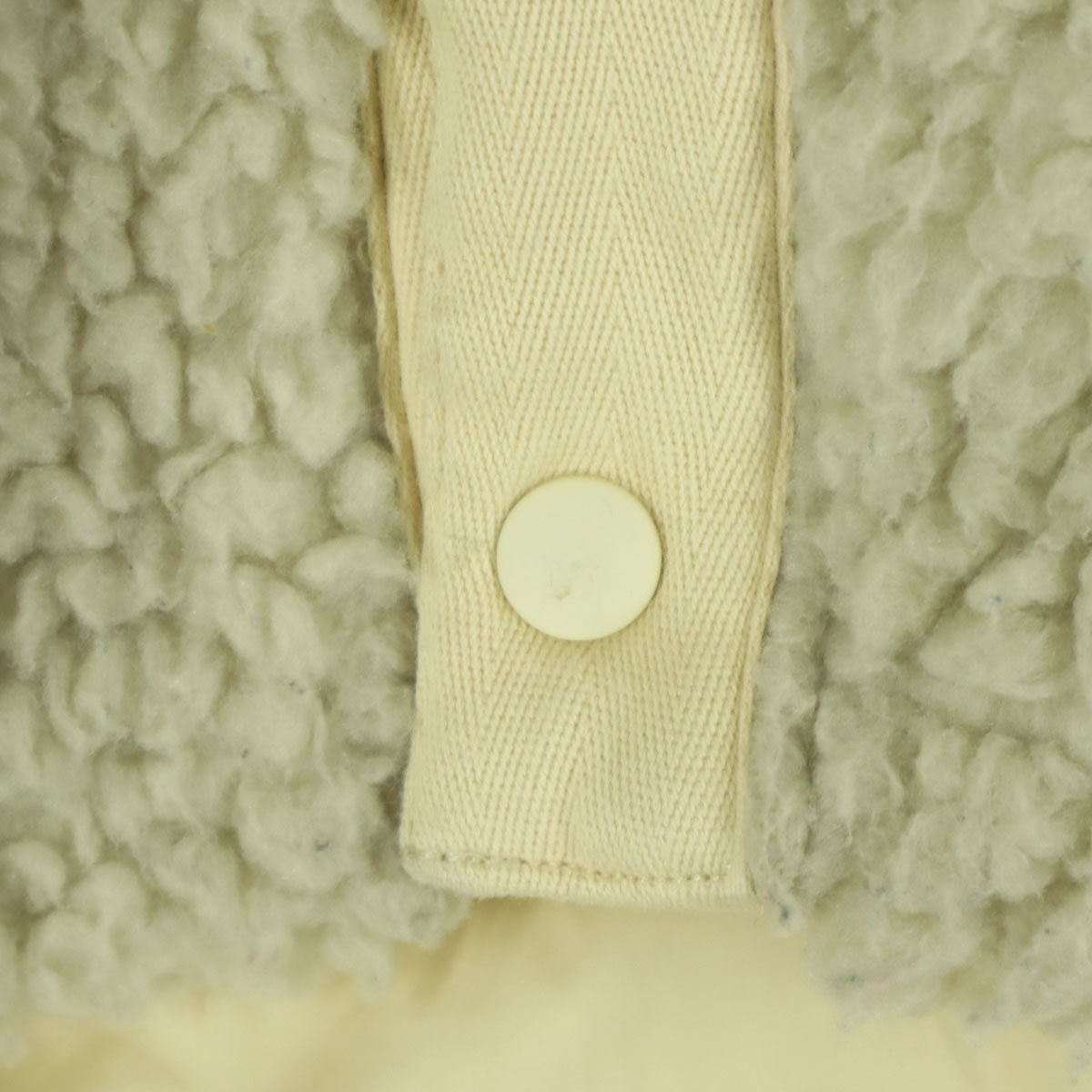 patagonia パタゴニア ワンポイントロゴ 長袖 ノーカラー ボアジャケット XXL ベージュ系 65415 レディース