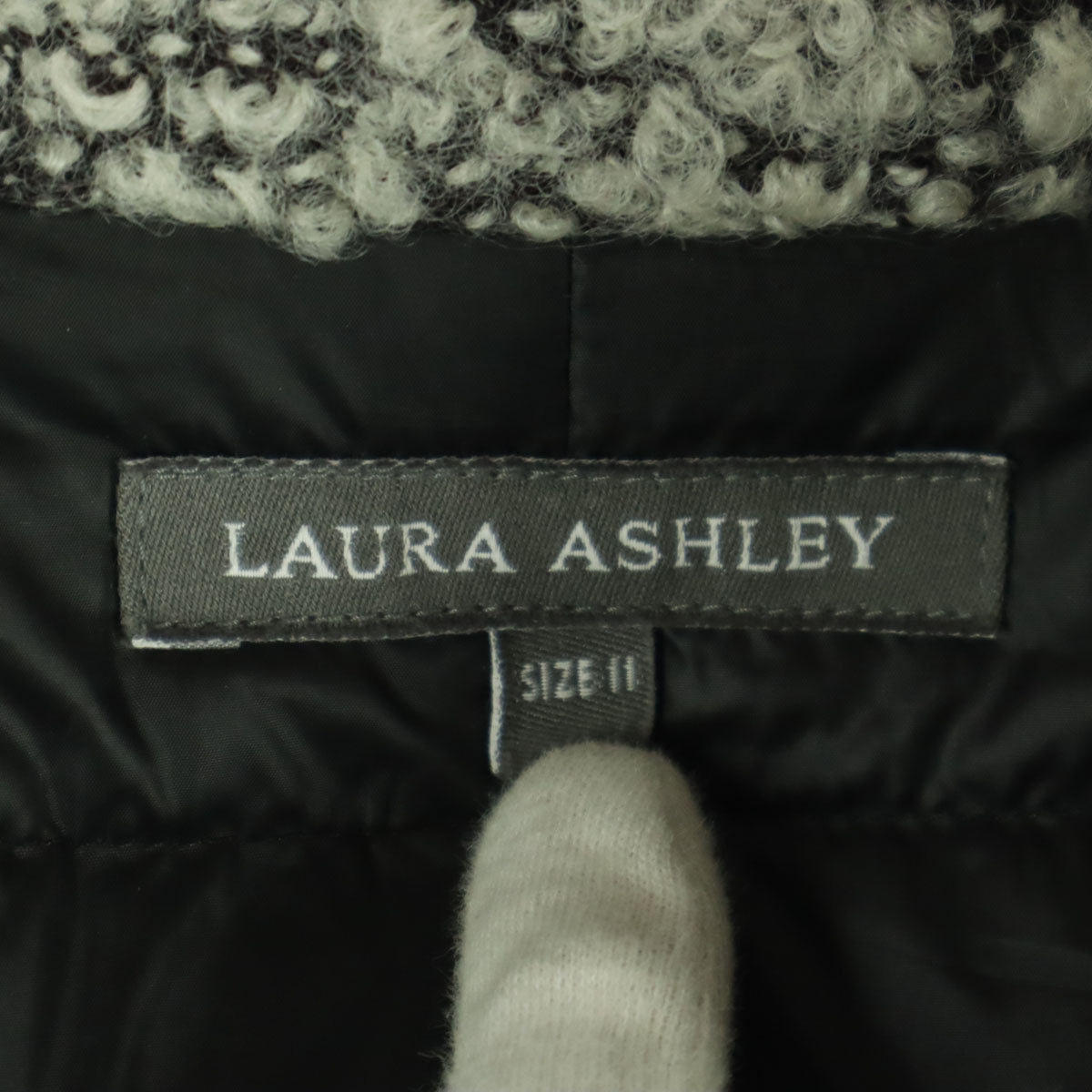 美品 Laura Ashley ローラアシュレイ 長袖 ダウンコート 11 グレー系 レディース