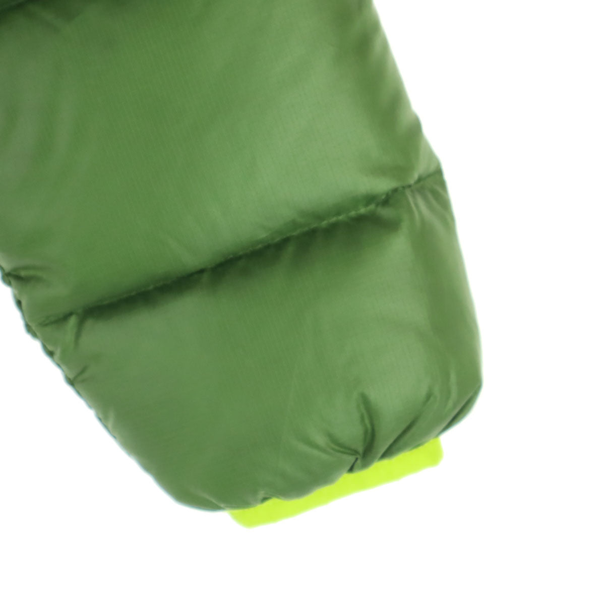 美品 patagonia パタゴニア フード付 ダウンジャケット 5T カーキグリーン STY60493 Hi-Loft Down キッズ