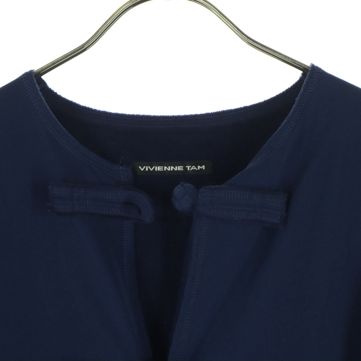 美品 VIVIENNE TAM ヴィヴィアンタム 日本製 長袖 チャイナボタン ノーカラージャケット 42 ブルー レディース