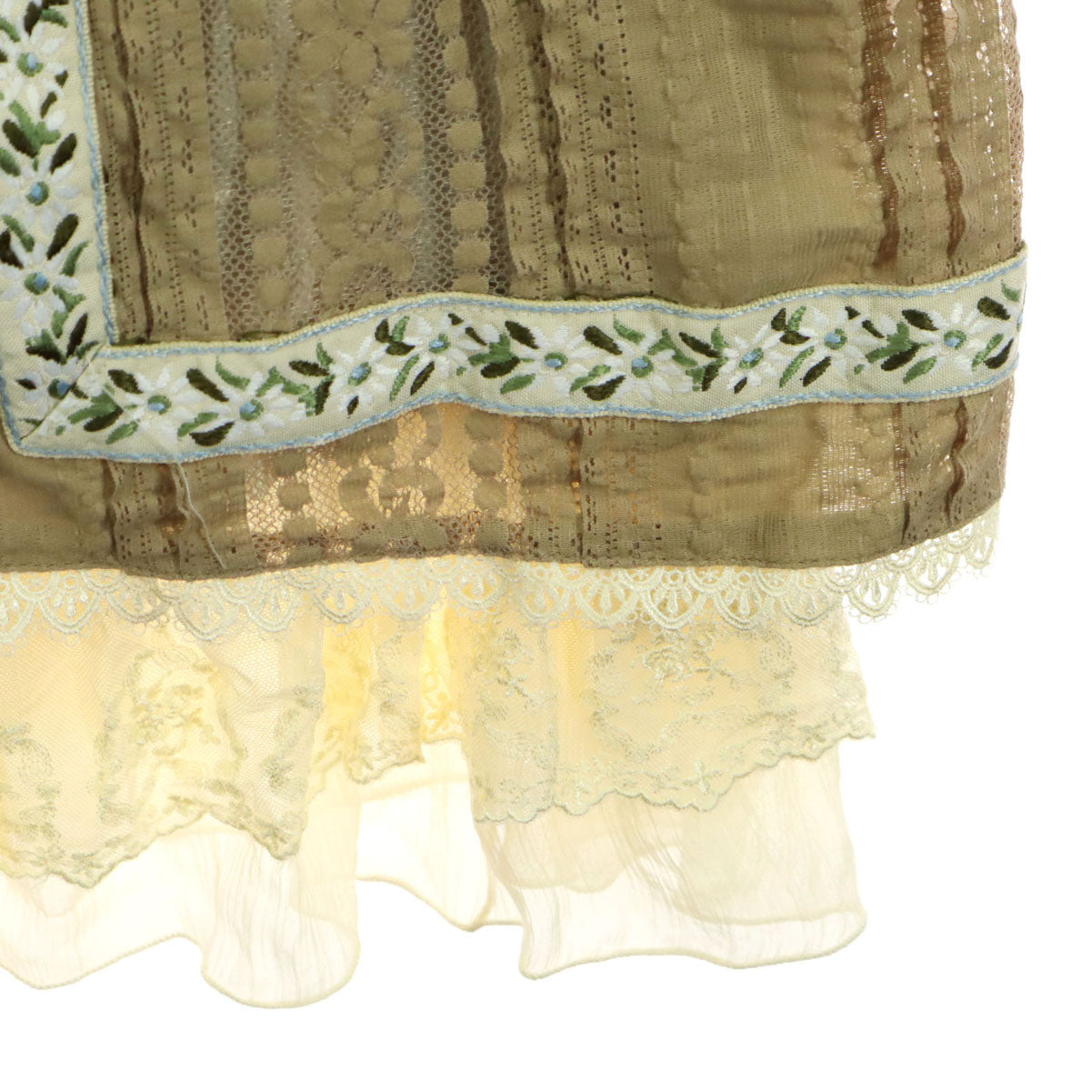 美品 miss point ミスポイント 5分袖 ロングワンピース M ベージュ系 フリル 刺繍 レディース