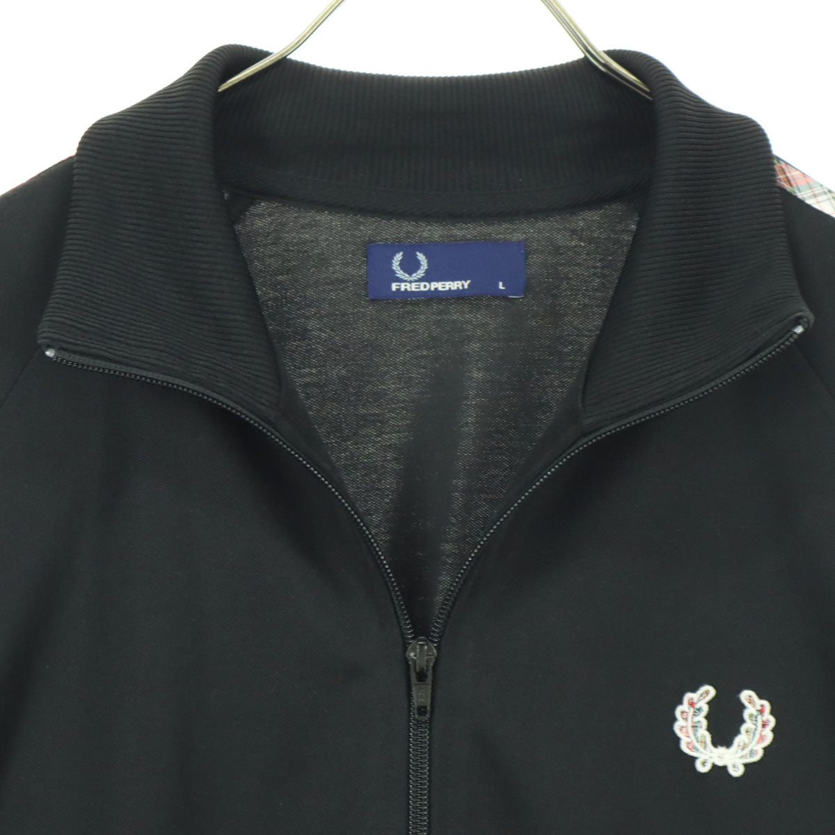 美品 FRED PERRY フレッドペリー ポルトガル製 ワンポイントロゴ 長袖 トラックジャケット L ブラック メンズ