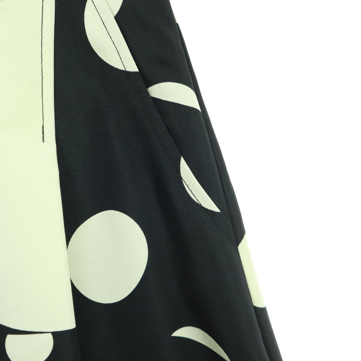 未使用 SYSORUS シソラス ドット柄 マキシ丈 プリーツスカート 38 ブラック バックジップ レディース