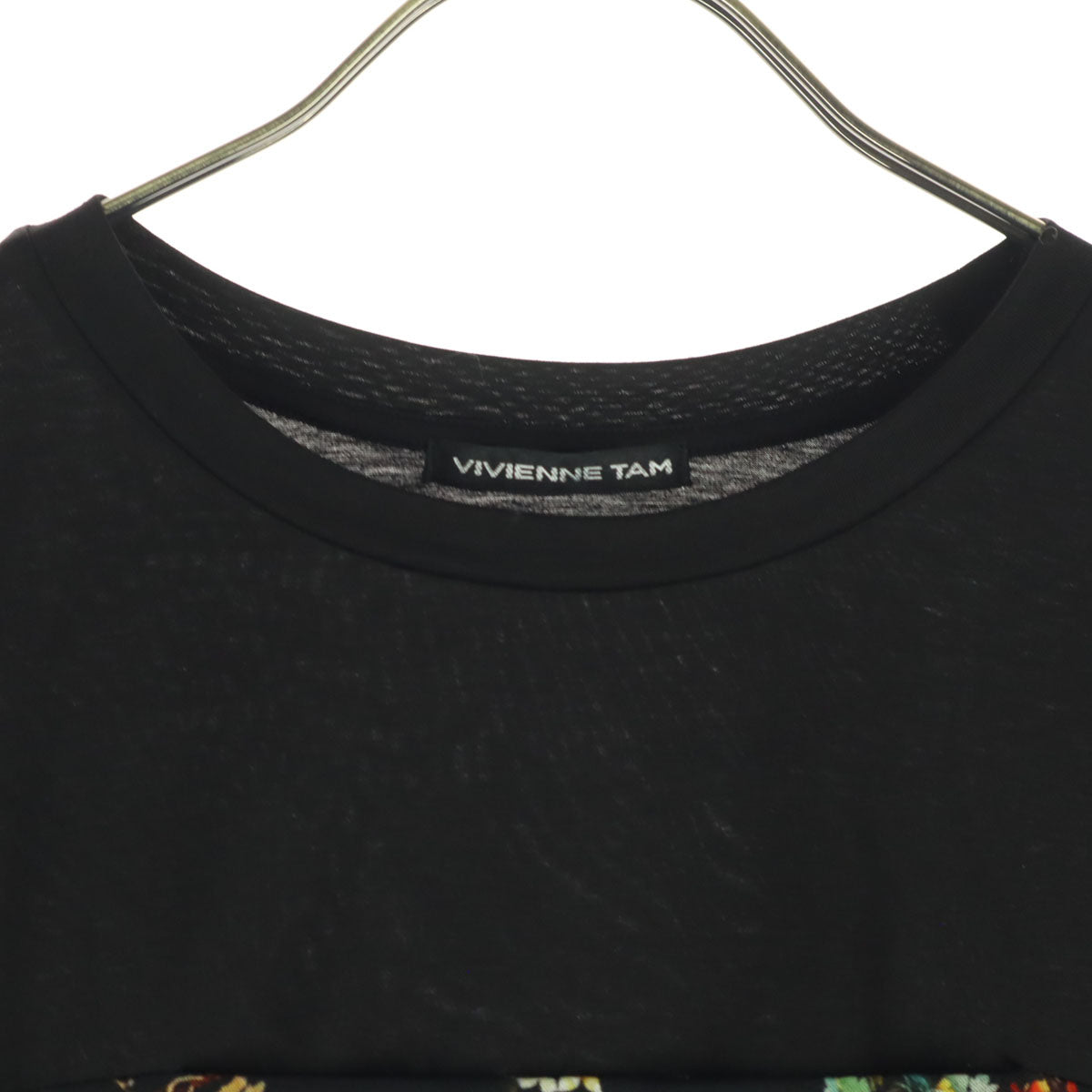 VIVIENNE TAM ヴィヴィアンタム 日本製 花柄 半袖 Tシャツ 42 ブラック レディース