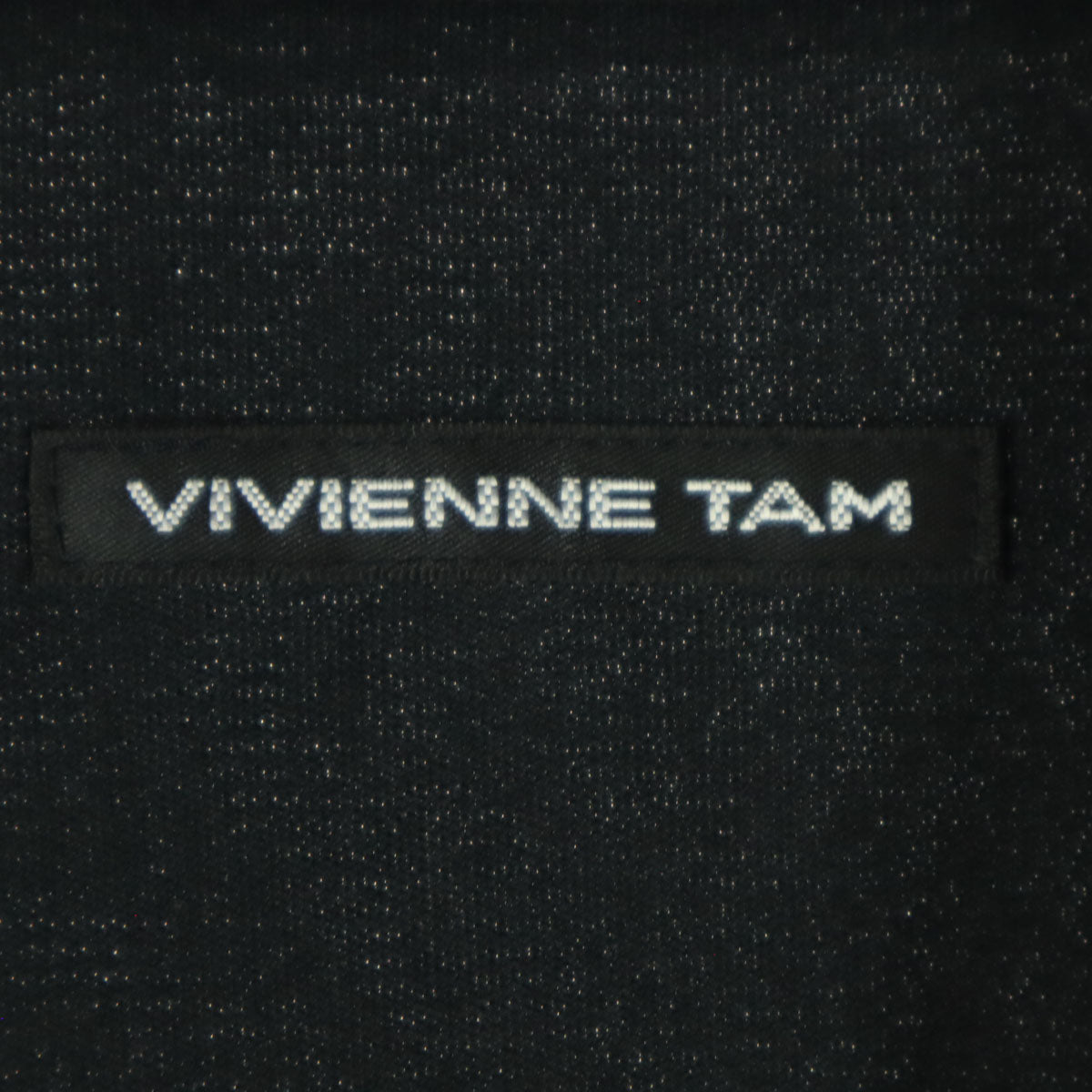 美品 VIVIENNE TAM ヴィヴィアンタム 日本製 花柄 半袖 Tシャツ 42 ブラック レディース
