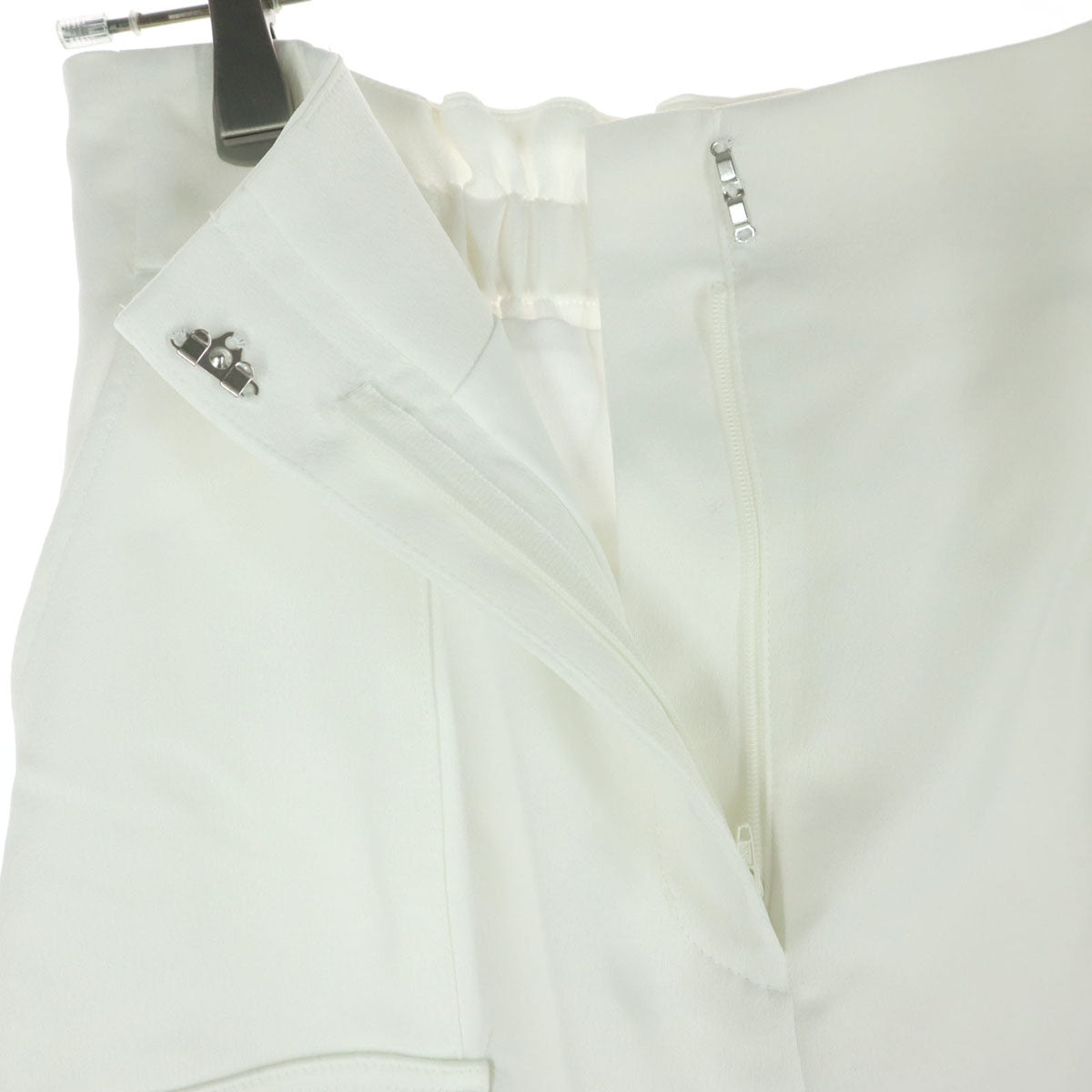 美品 Lily Brown リリーブラウン 23ss サテン カーゴパンツ 1 ホワイト LWFP231223 レディース