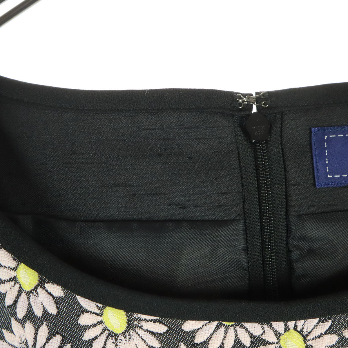 美品 M'S GRACY エムズグレイシー 日本製 総花柄刺繍 半袖 丸襟 膝丈ワンピース 42 ピンク系 リボン レディース