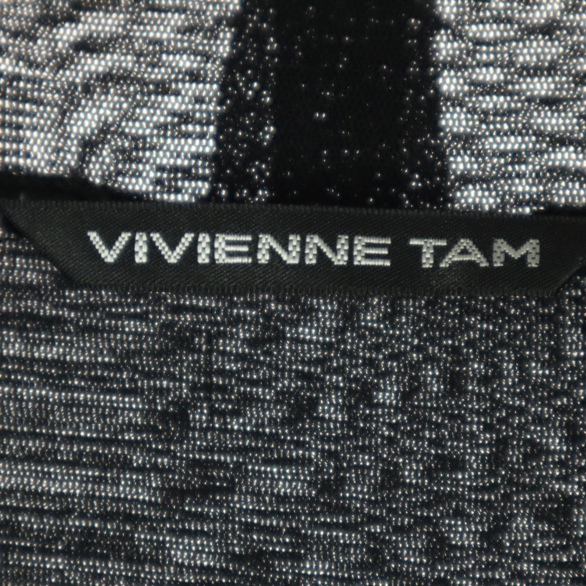 VIVIENNE TAM ヴィヴィアンタム ノースリーブ シアー カットソー 1 ブラック ハイネック レディース