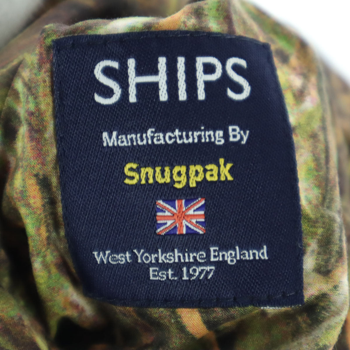 美品 Snugpak スナッグパック シップス 別注 リアルツリーカモ ノースリーブ リバーシブル 中綿ベスト S グリーン SHIPS メンズ