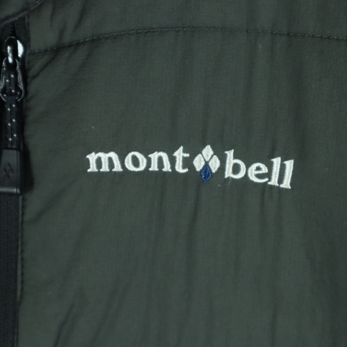 美品 mont-bell モンベル バイカラー バイカラー 長袖 ULサーマラップ 中綿ジャケット XL グレー系 1101539 ブラック メンズ