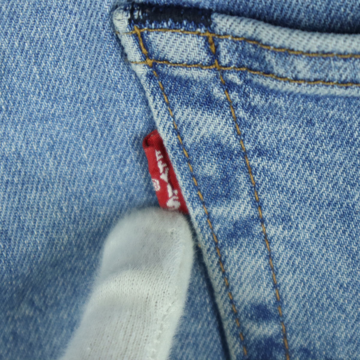 Levi's PREMIUM リーバイス プレミアム ベルト付き テーパードデニムパンツ w31 ライトブルー メンズ