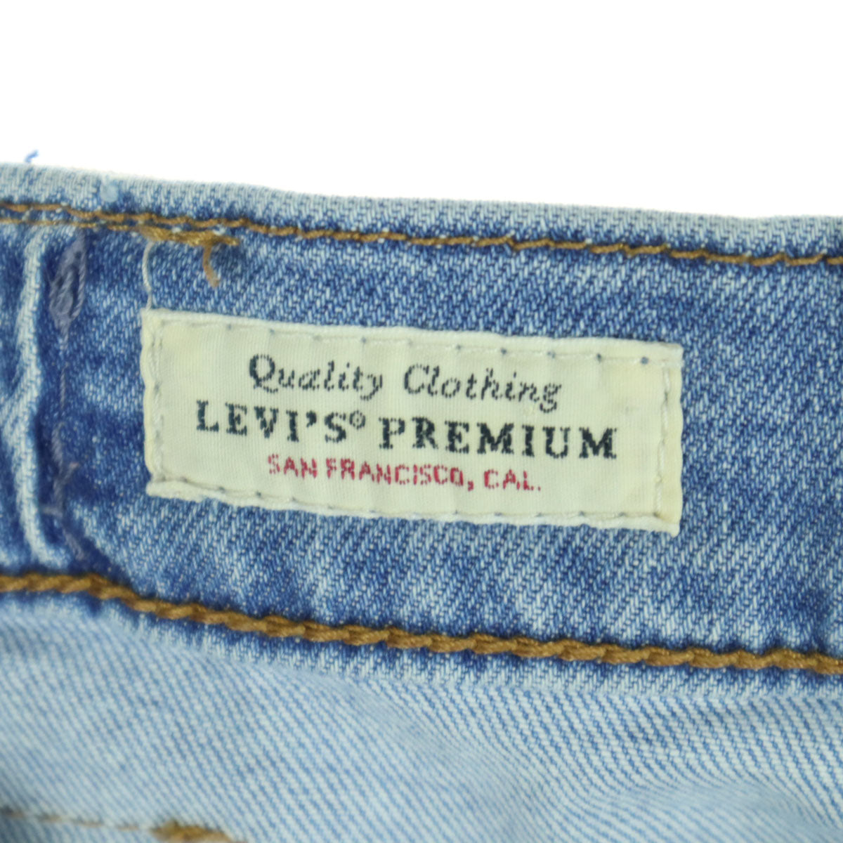 Levi's PREMIUM リーバイス プレミアム ベルト付き テーパードデニムパンツ w31 ライトブルー メンズ