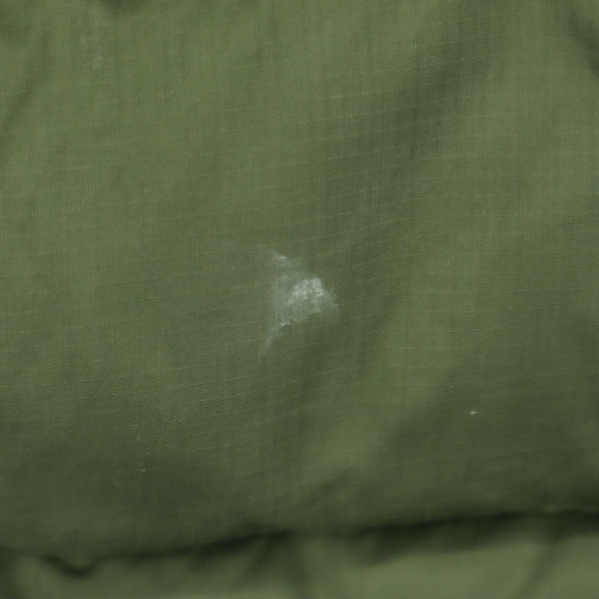 patagonia パタゴニア STY68207FA18 ワンポイントロゴ 長袖 ダウンパーカー M グリーン キッズ