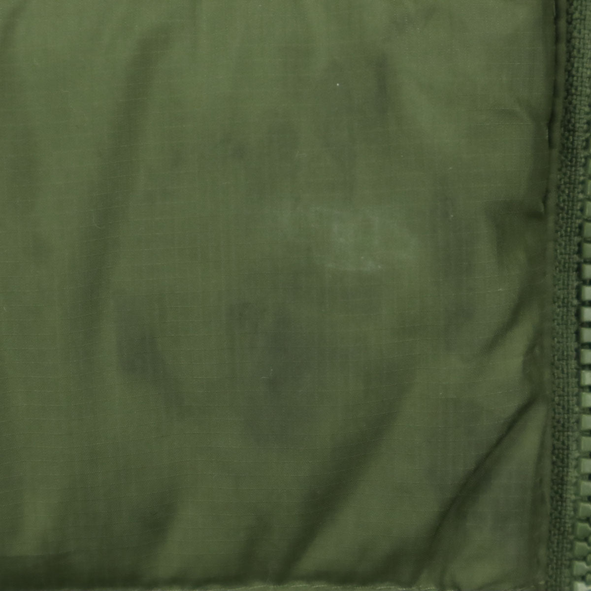 patagonia パタゴニア STY68207FA18 ワンポイントロゴ 長袖 ダウンパーカー M グリーン キッズ