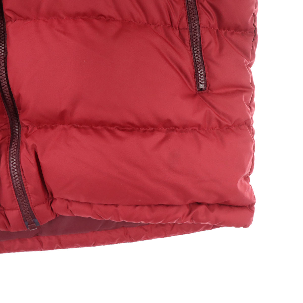 mont-bell モンベル 英字 長袖 ライトダウンジャケット 150 レッド 収納袋付属 キッズ