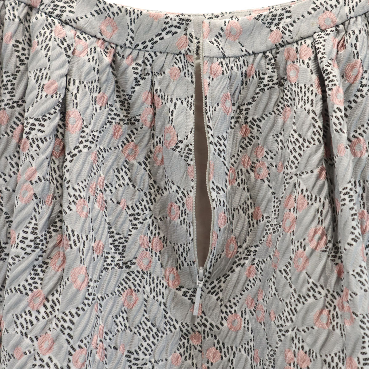 Rene ルネ 日本製 総柄 ミディ丈 TISSUE社 ジャガード フレアスカート 34 グレー レディース