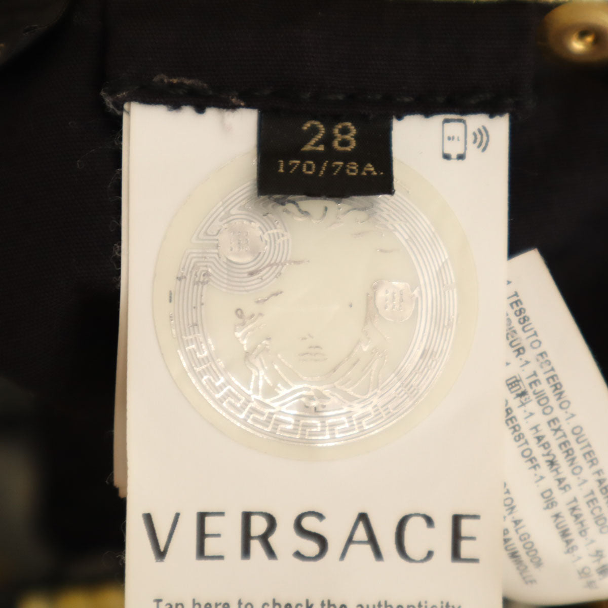 VERSACE ヴェルサーチ イタリア製 総柄 ショートパンツ W28 ブラック レディース