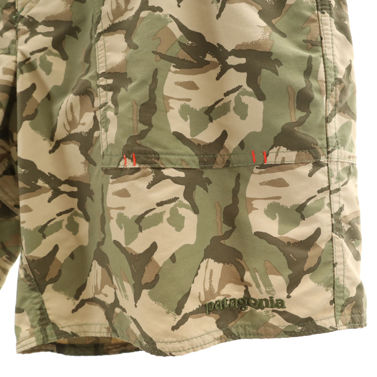 patagonia パタゴニア カモフラ柄 ショートパンツ W32 ベージュ 86585SP15 アウトドア 迷彩 メンズ