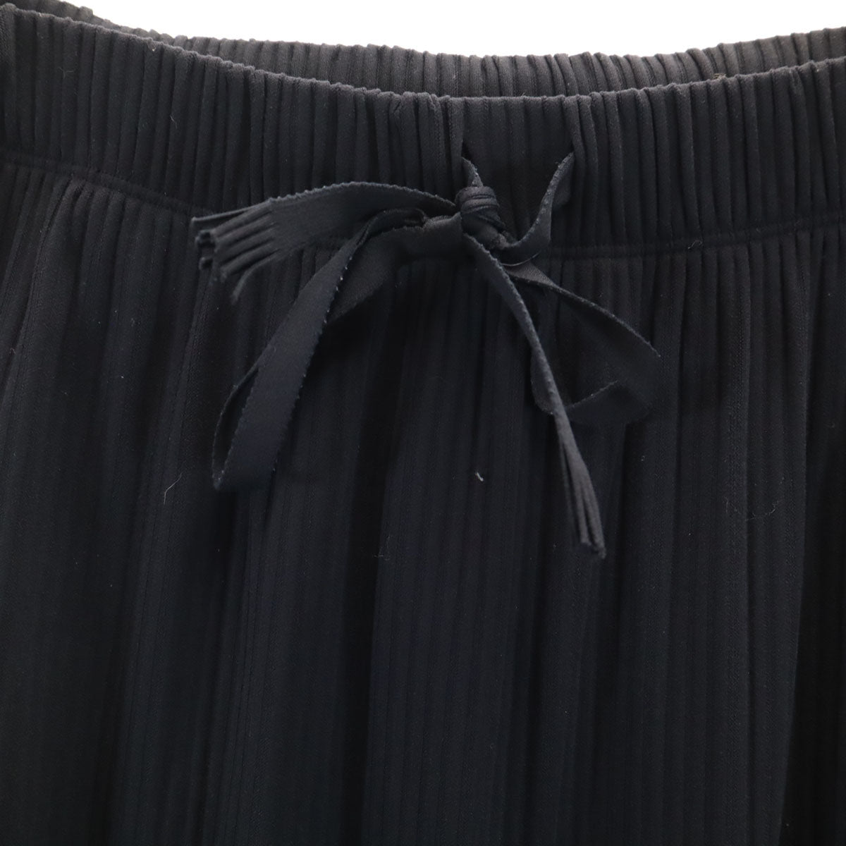 PLEATS PLEASE プリーツプリーズ 日本製 ミモレ丈 プリーツ タイトスカート 3 ブラック イッセイミヤケ レディース