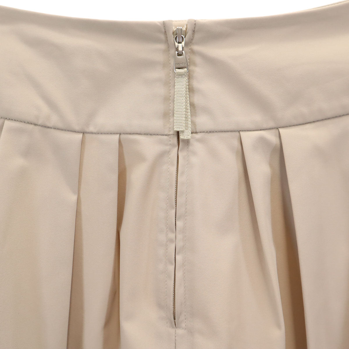 FOXEY NEW YORK フォクシーニューヨーク 日本製 ミディ丈 フレアスカート 42 グレージュ レディース