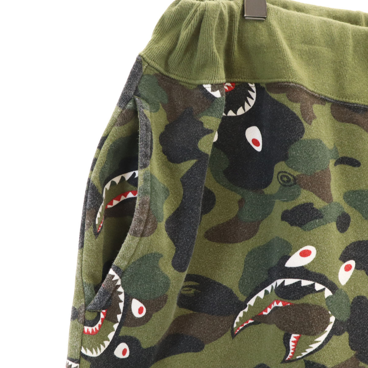 A BATHING APE アベイシングエイプ 日本製 迷彩柄 スウェットショートパンツ XL カーキ 裏起毛 メンズ