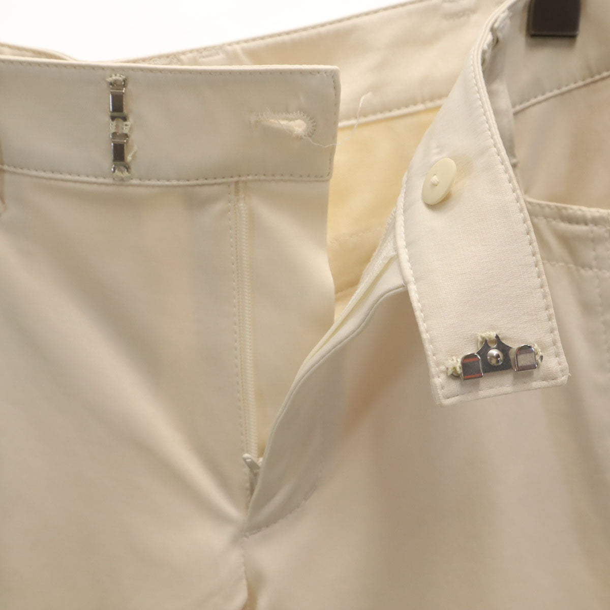 VIVIENNE TAM ヴィヴィアンタム 日本製 クロップドパンツ XS オフホワイト レディース