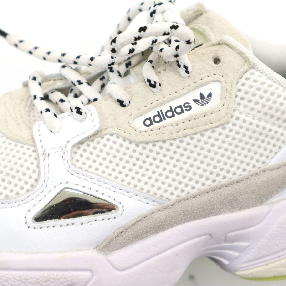 adidas Originals アディダスオリジナルス エミ コラボ ファルコン スニーカー 22.5 ホワイト x emmi EE9696 レディース