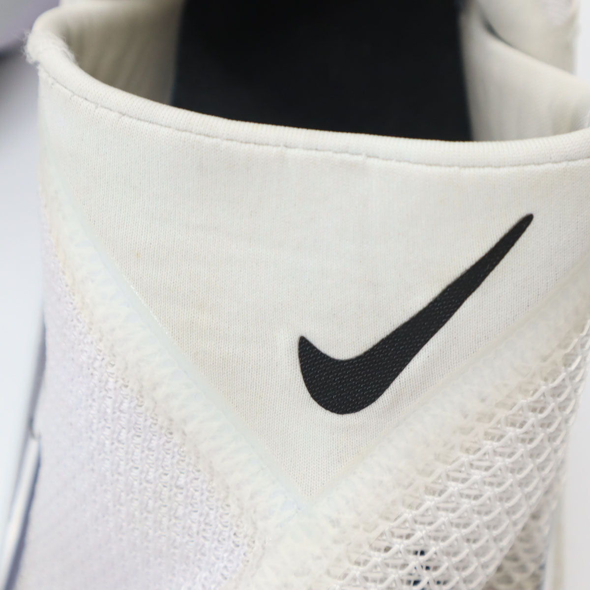 NIKE ナイキ ウィメンズ ゴーフライイーズ スニーカー 26 ホワイト DR5540-102 レディース