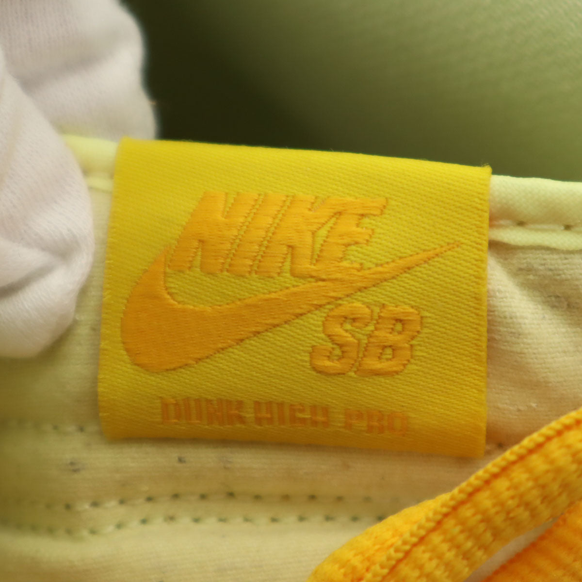 NIKE SB ナイキエスビー DUNK HIGH PRO ハイカット スニーカー US 9.5 イエロー系 タグ付 DM0808-700 パイナップル メンズ