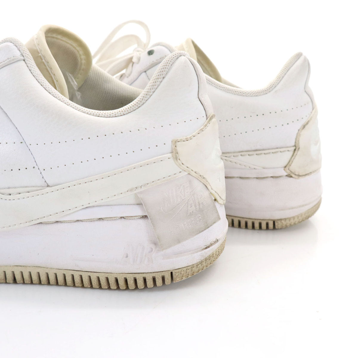 NIKE ナイキ エアフォースワン ジェスターXX リイマジンド スニーカー 24 ホワイト A01220-101 レディース