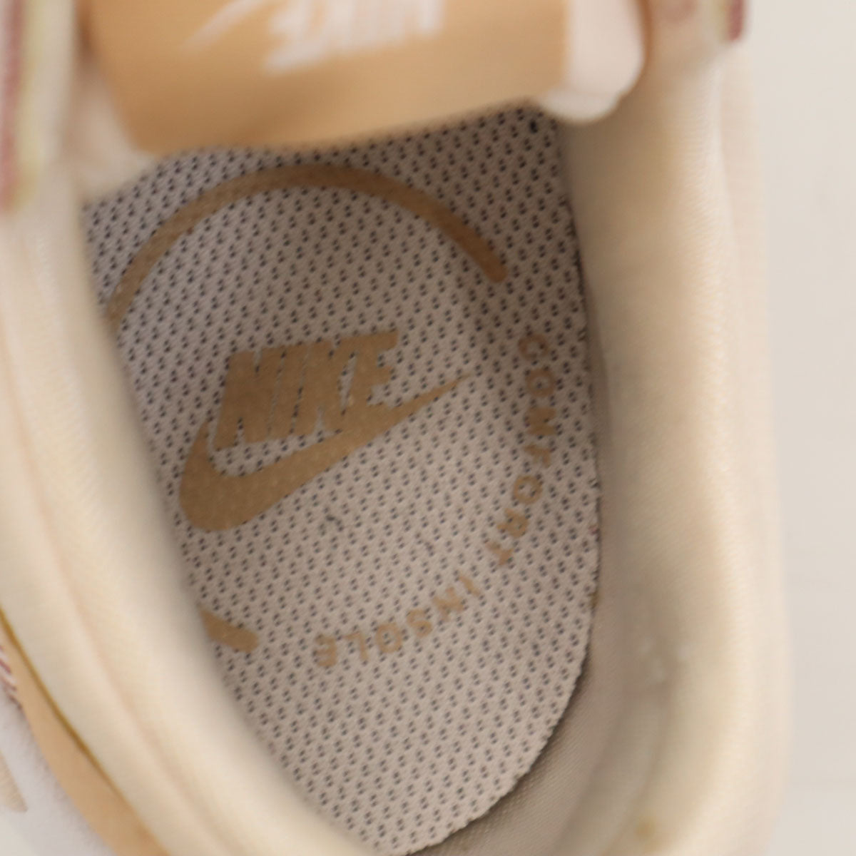 NIKE ナイキ エアマックス エクシー スニーカー 24 ピンク DX0113-600 レディース